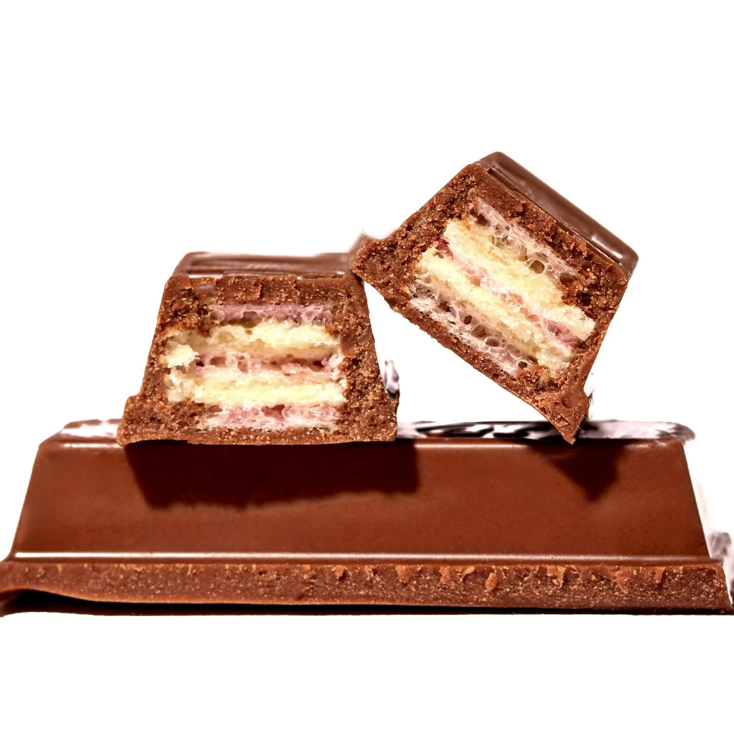 Japanese Kit Kat: Strawberry Chocolate Cake - Image 4